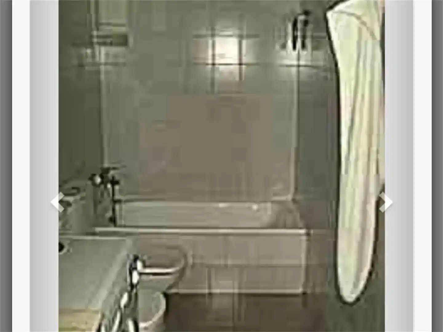 Baño de Piso en venta en Mairena del Aljarafe con Aire acondicionado, Jardín privado y Piscina