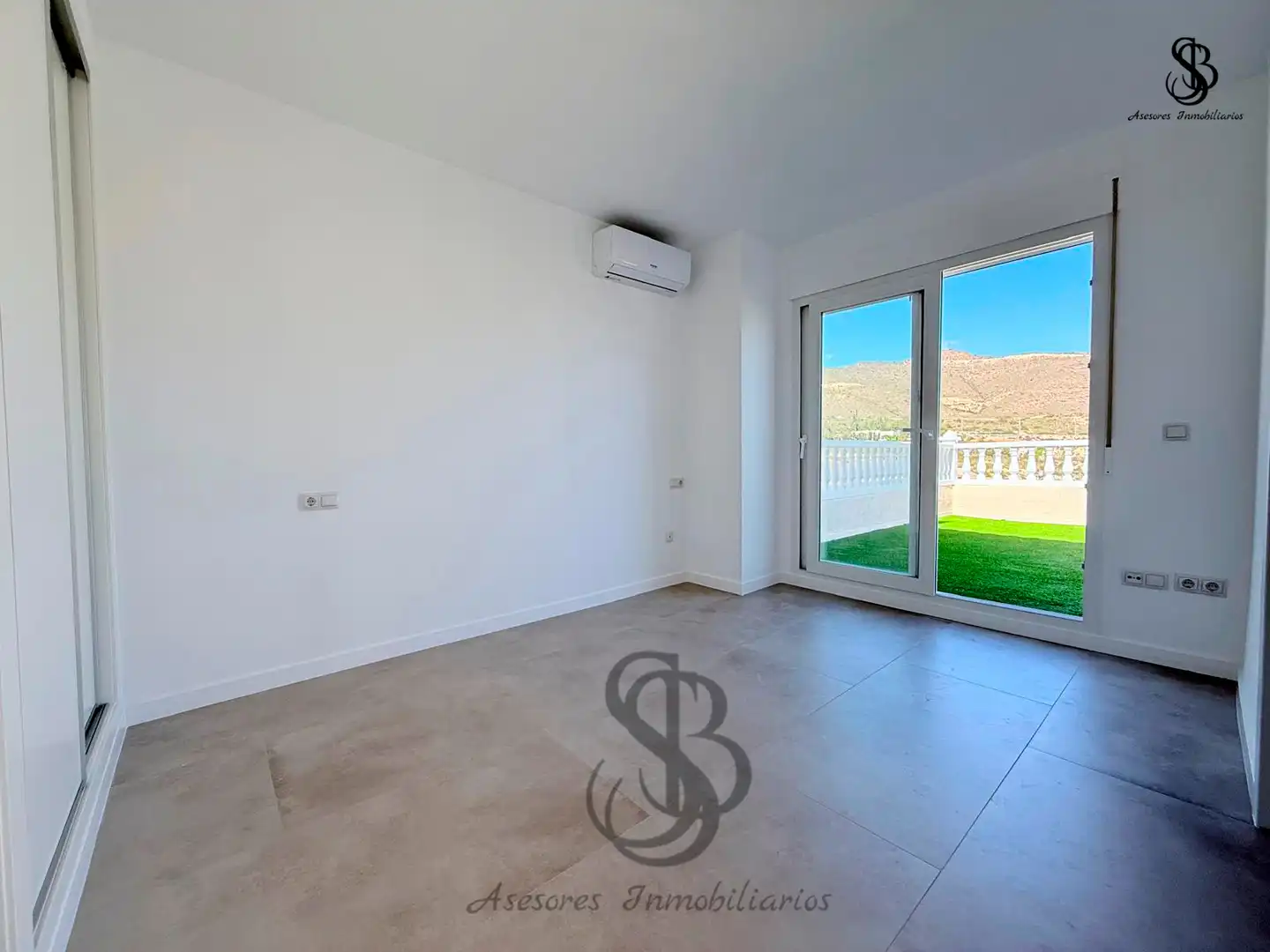 Chalet con terraza en venta en Carrer de Torrevella, imagen 5