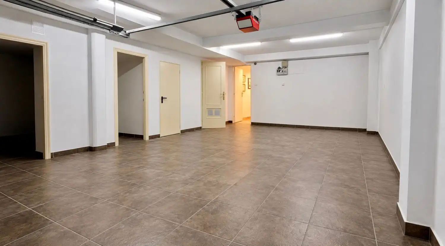 Casa o xalet en venda en Laredo amb Terrassa, Moblat i Balcó
