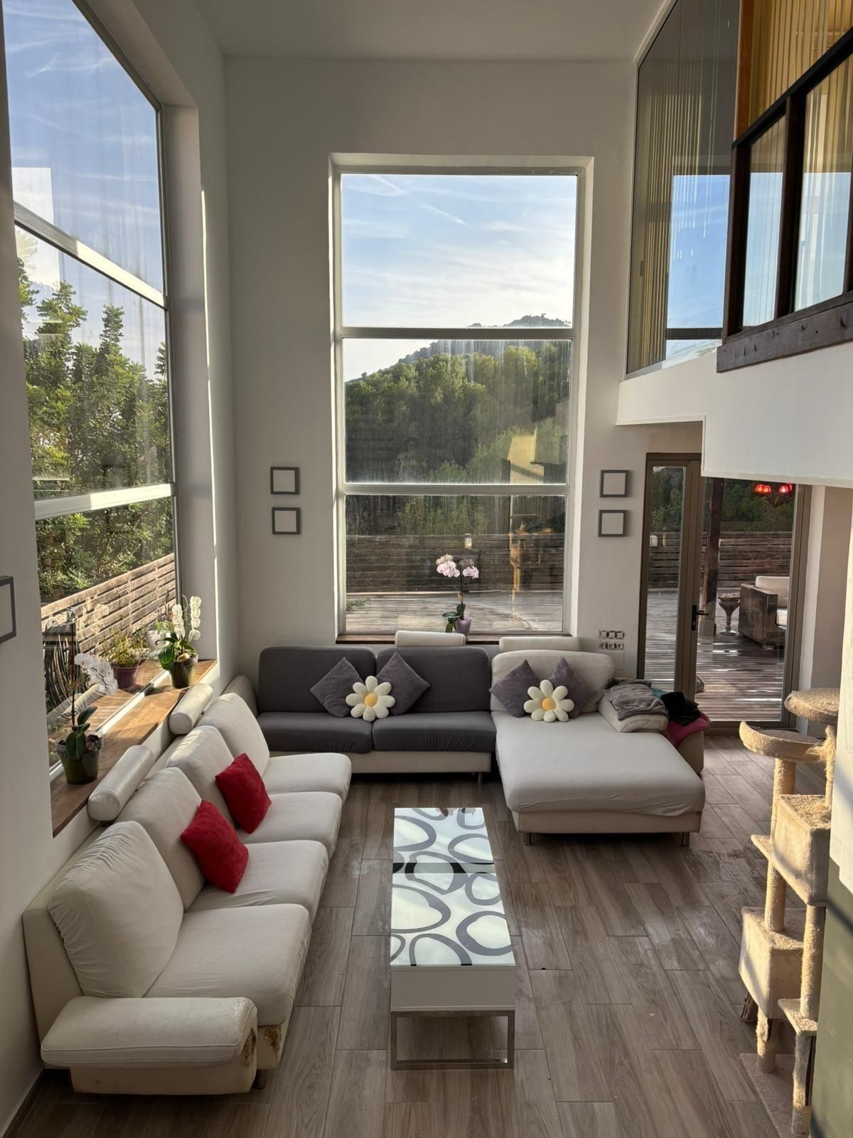 Living room of House or chalet for sale in Benicasim / Benicàssim  with Private garden, Parquet flooring and Terrace
