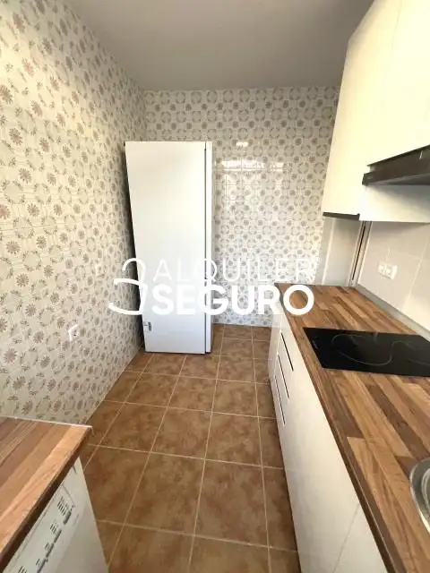 Wohnung zur Miete in Batalla de clavijo, Batallas