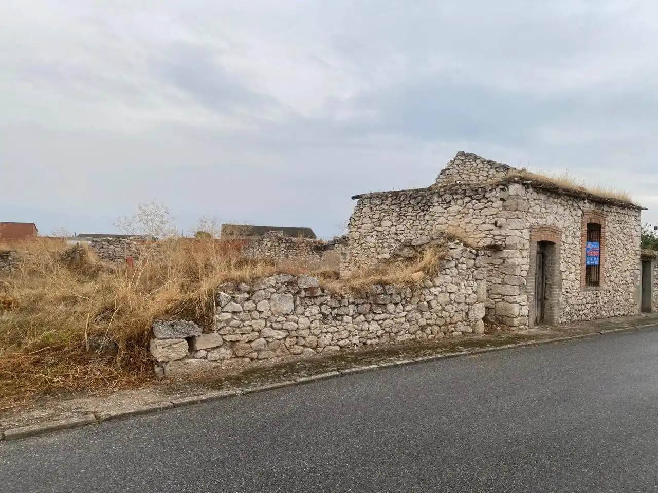 Casa o xalet en venda a Calle Alcázar, Olombrada