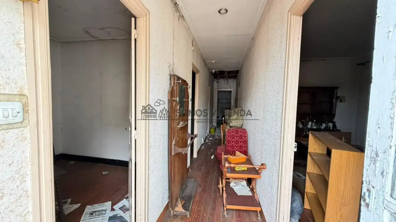 Casa o xalet en venda en Ourense Capital  amb Jardí privat