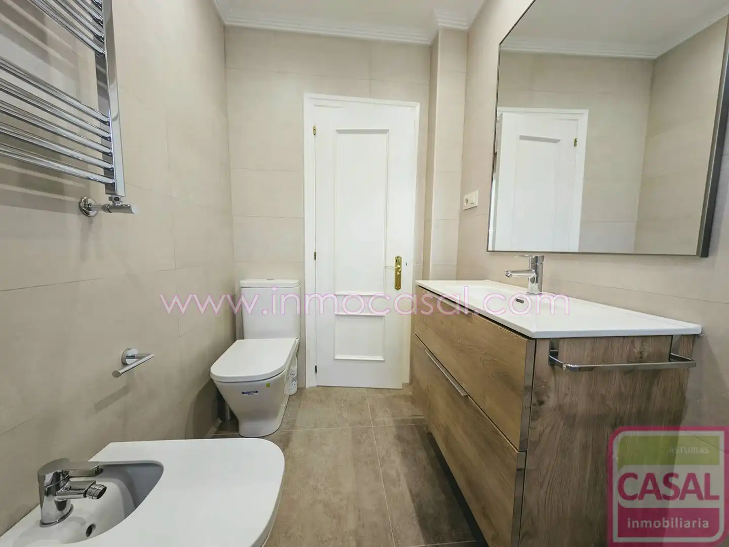 Bathroom of Houses for sale in Siero  with Heating, Terrace and Furnished