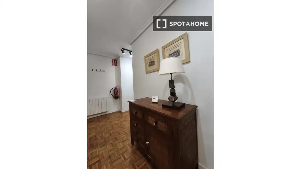 Room in Numancia - San Fernando