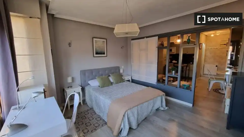 Zimmer in Salesas - Foncalada - Campoamor