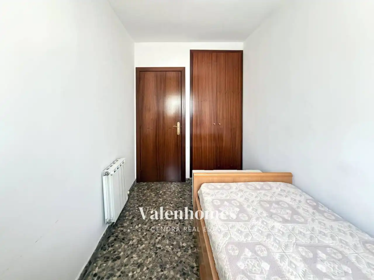Dormitori de Pis en venda en Montcada i Reixac amb Aire condicionat, Calefacció i Terrassa