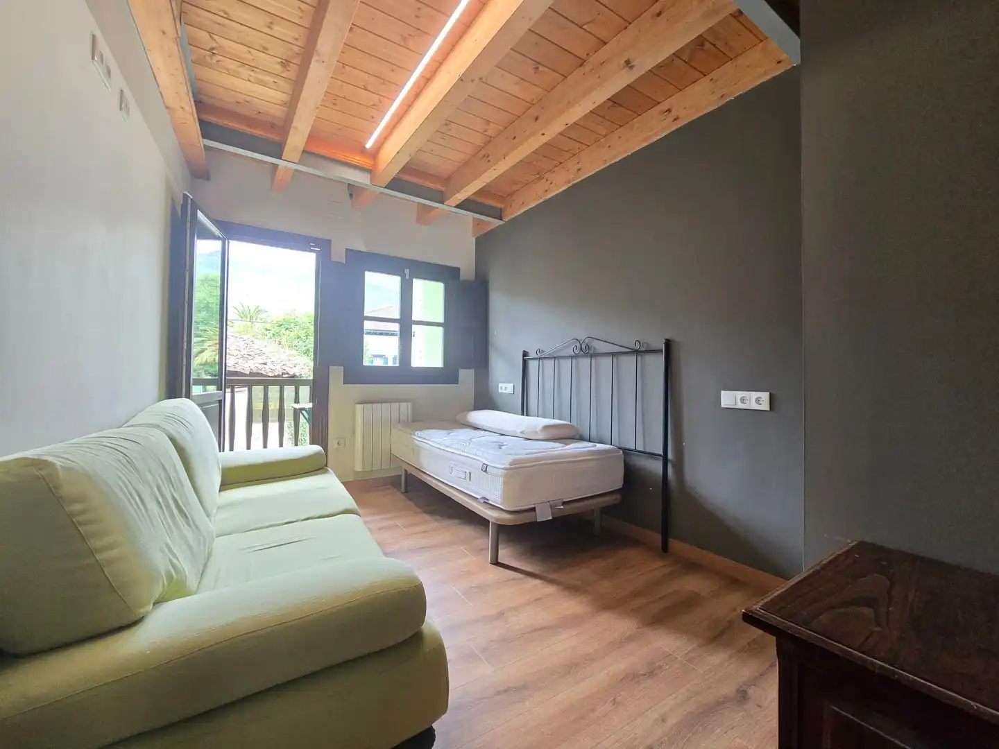 Habitación de Casa o chalet en venta en Llanes con Calefacción, Jardín privado y Trastero