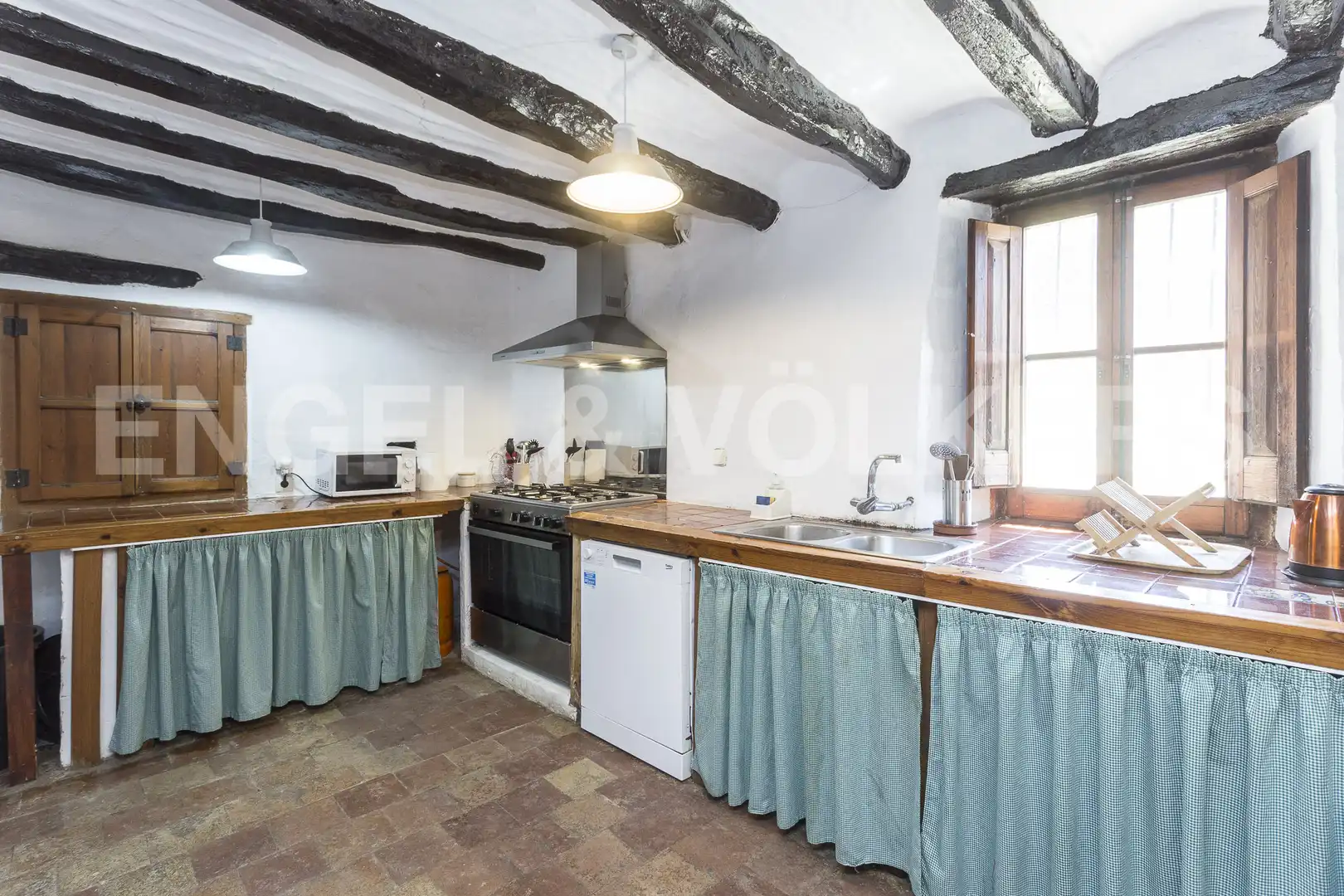Cocina de Finca rústica en venta en Subirats con Calefacción, Jardín privado y Parquet