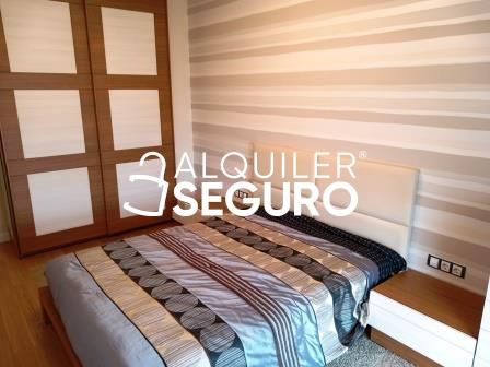Bedroom of Flat to rent in Vitoria - Gasteiz  with Heating, Terrace and Furnished
