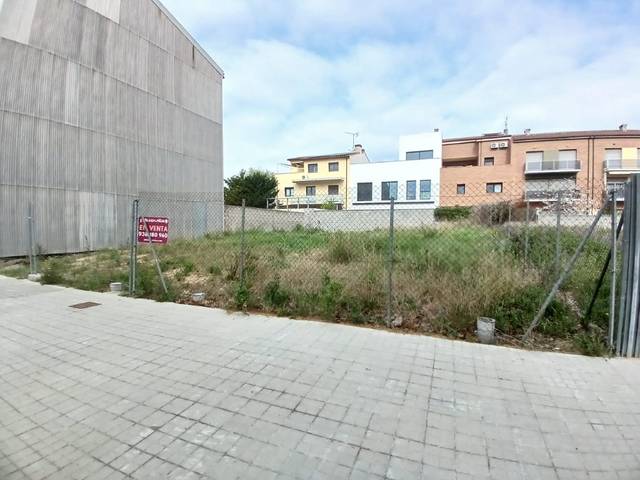Terreno residencial en Venta en Avenida Garraf en Barceloneta -  Molí d'en Rovira