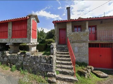 Casa rústica amb jardí en venda a a lama
