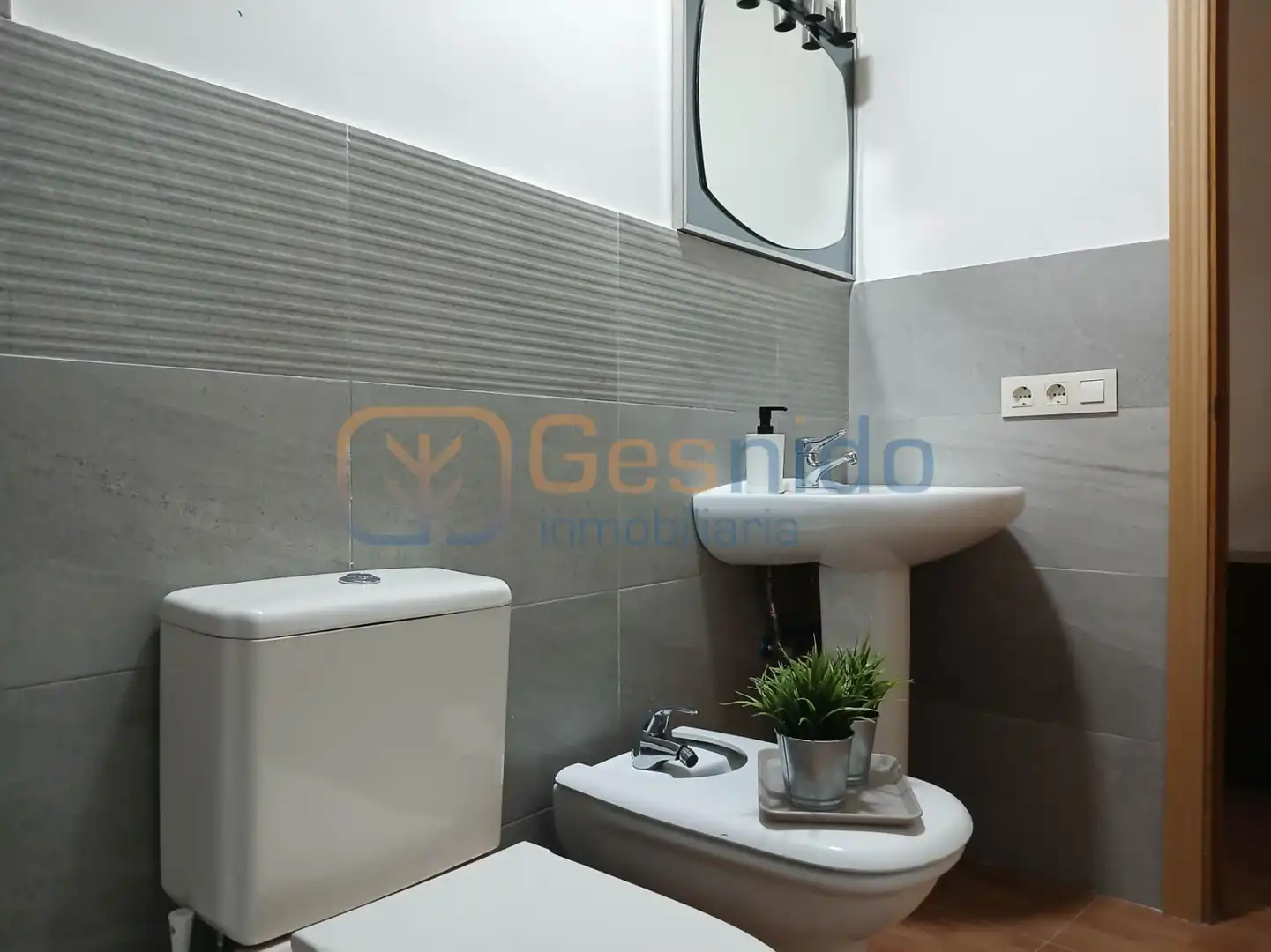 Baño de Casa o chalet en venta en Prádena con Calefacción, Parquet y Terraza