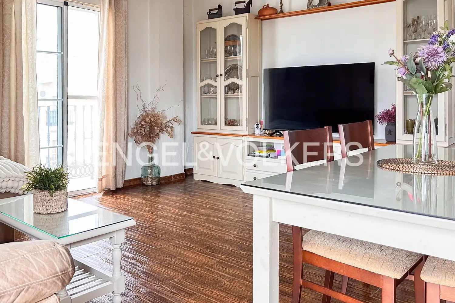 Wohnzimmer von Wohnung zum Verkauf in Isla Cristina mit Klimaanlage, Heizung und Terrasse