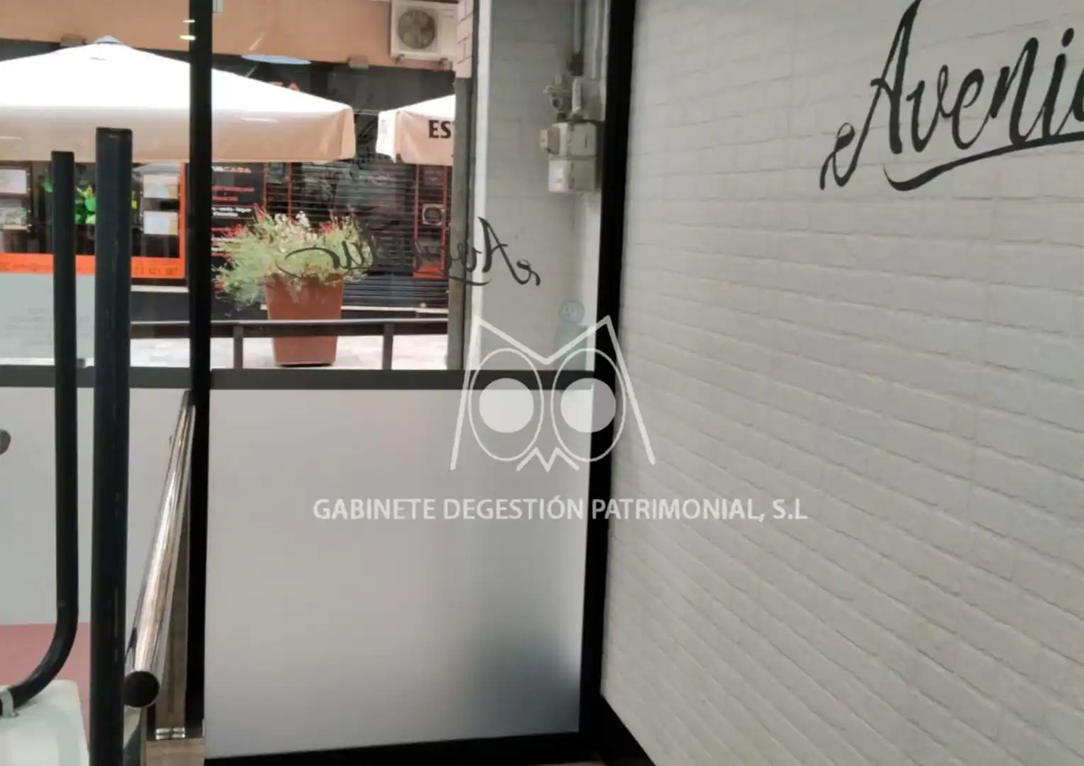 Local comercial en traspaso en Avinguda de Sant Esteve 76, imagen 9