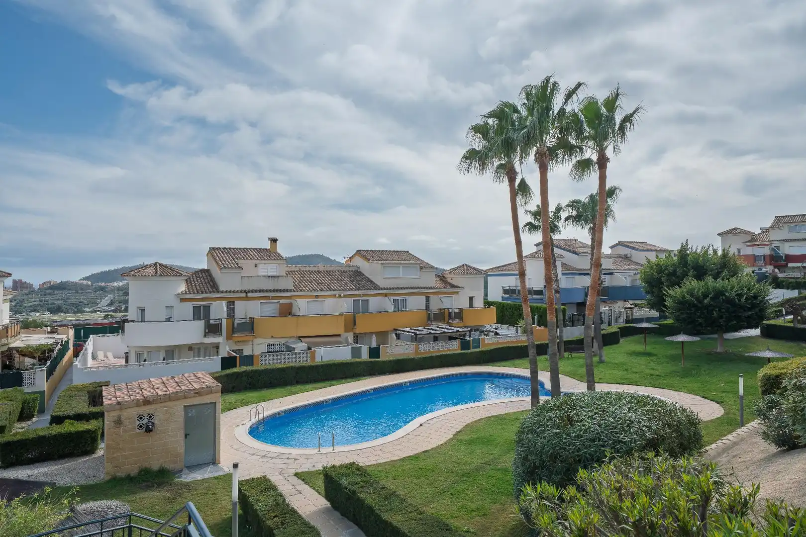 Jardín de Casa o chalet en venta en Finestrat con Aire acondicionado, Calefacción y Jardín privado