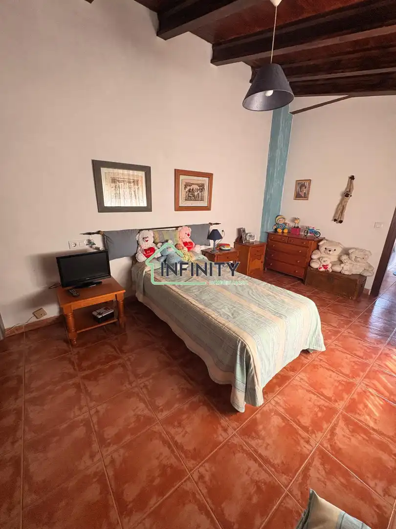 Dormitori de Casa o xalet en venda en Vilallonga / Villalonga amb Aire condicionat, Calefacció i Moblat