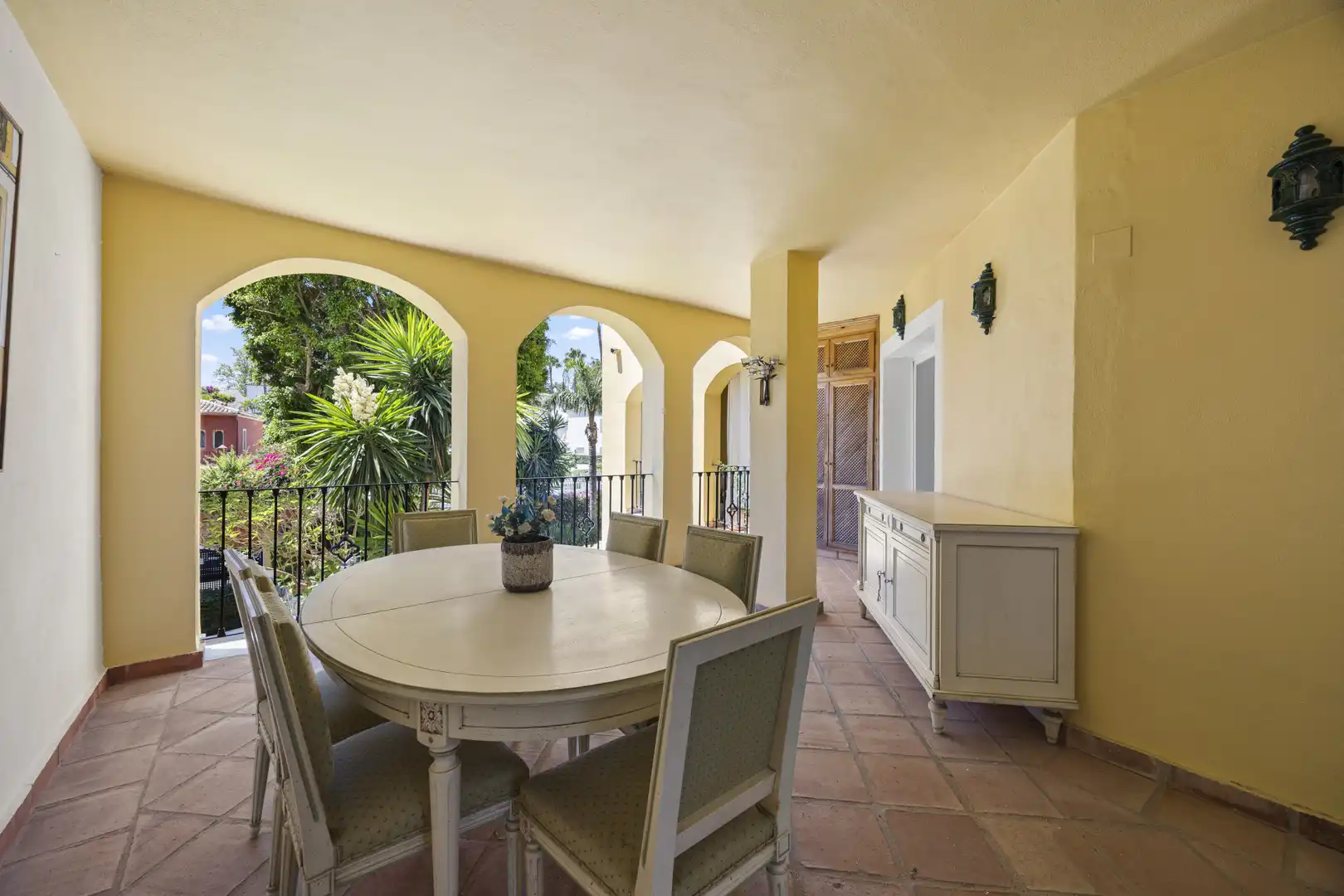 Esszimmer von Wohnungen zum Verkauf in Marbella mit Klimaanlage, Terrasse und Schwimmbad