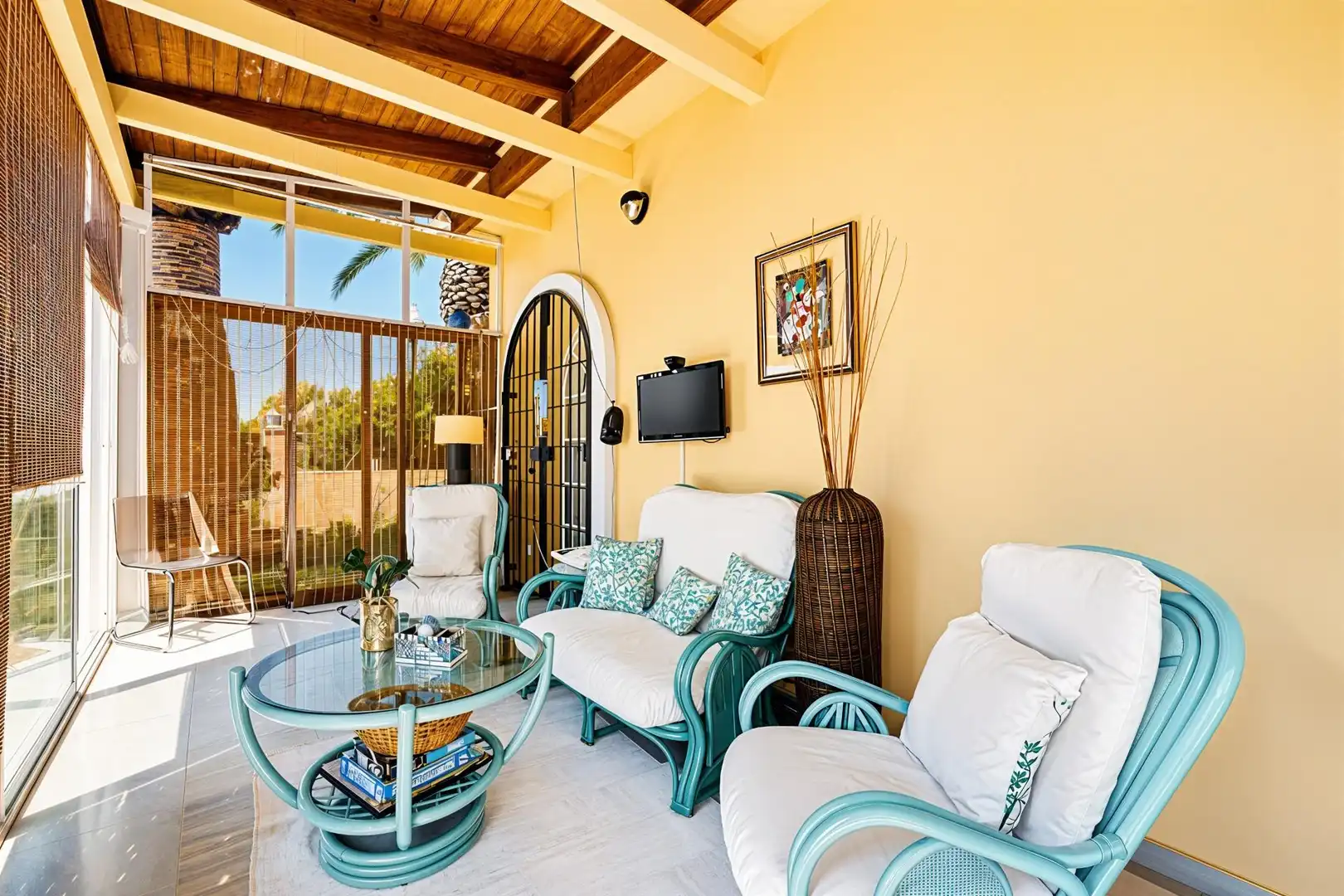 Terrassa de Casa o xalet en venda en Chiclana de la Frontera amb Aire condicionat, Calefacció i Jardí privat