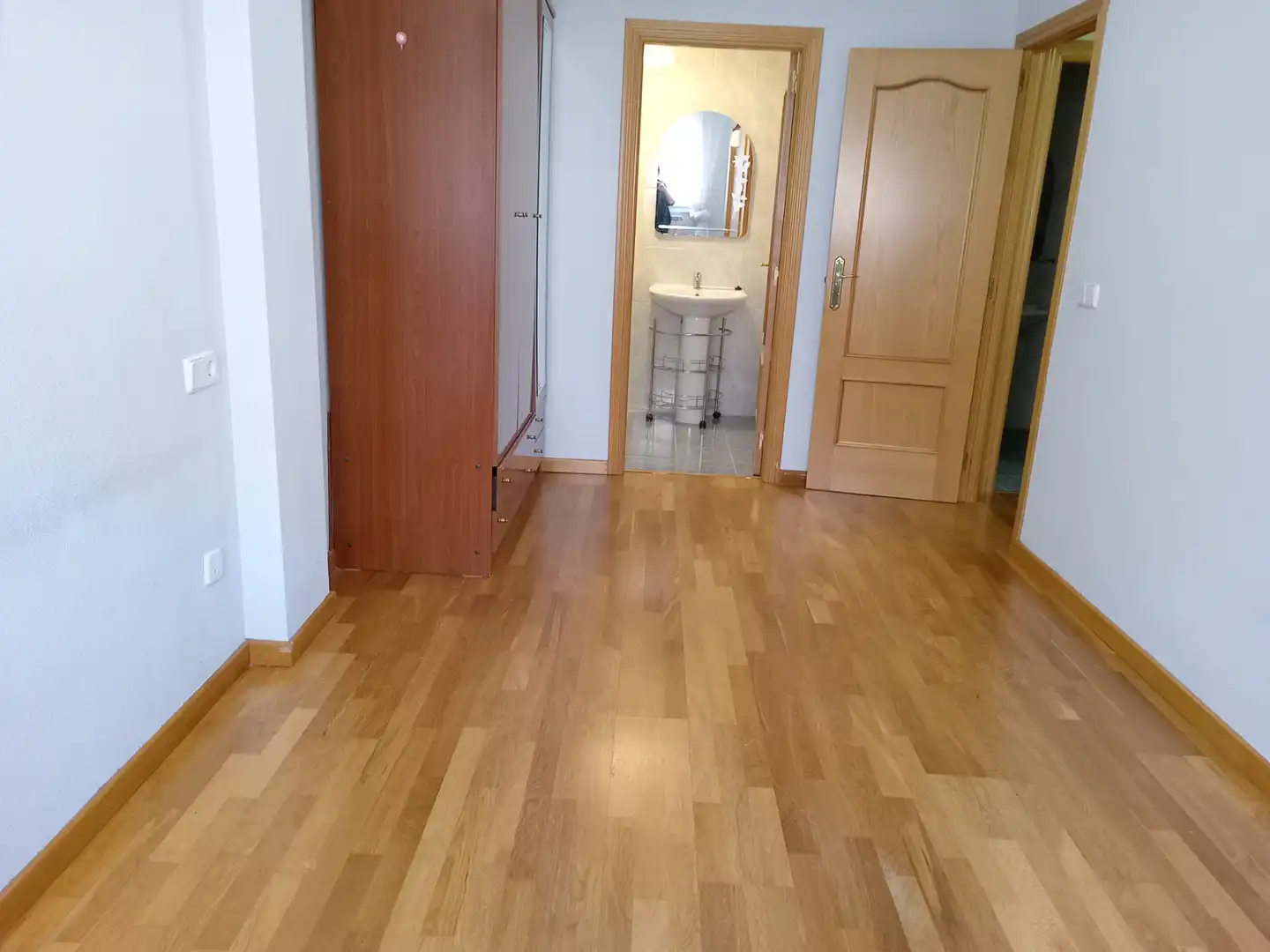 Piso de alquiler en Carbajosa de la Sagrada con Calefacción, Trastero y Horno