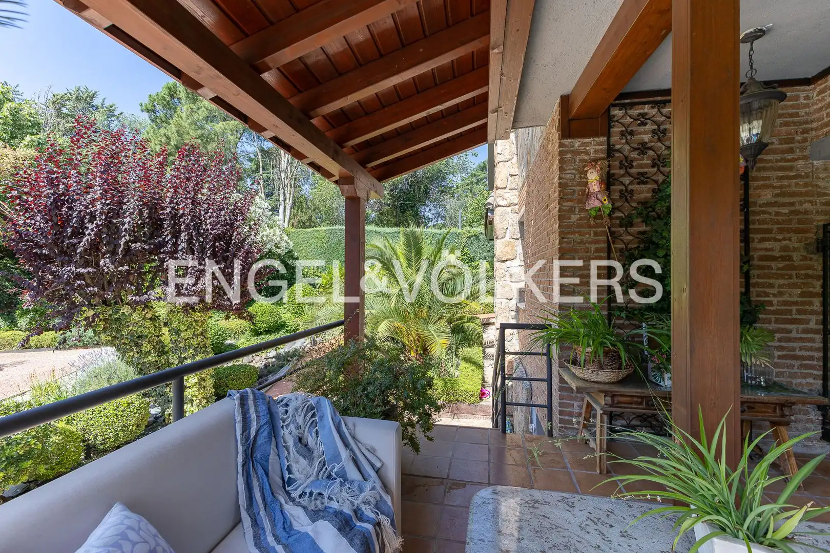 Terrace of Houses for sale in Majadahonda  with Air Conditioner, Heating and Private garden