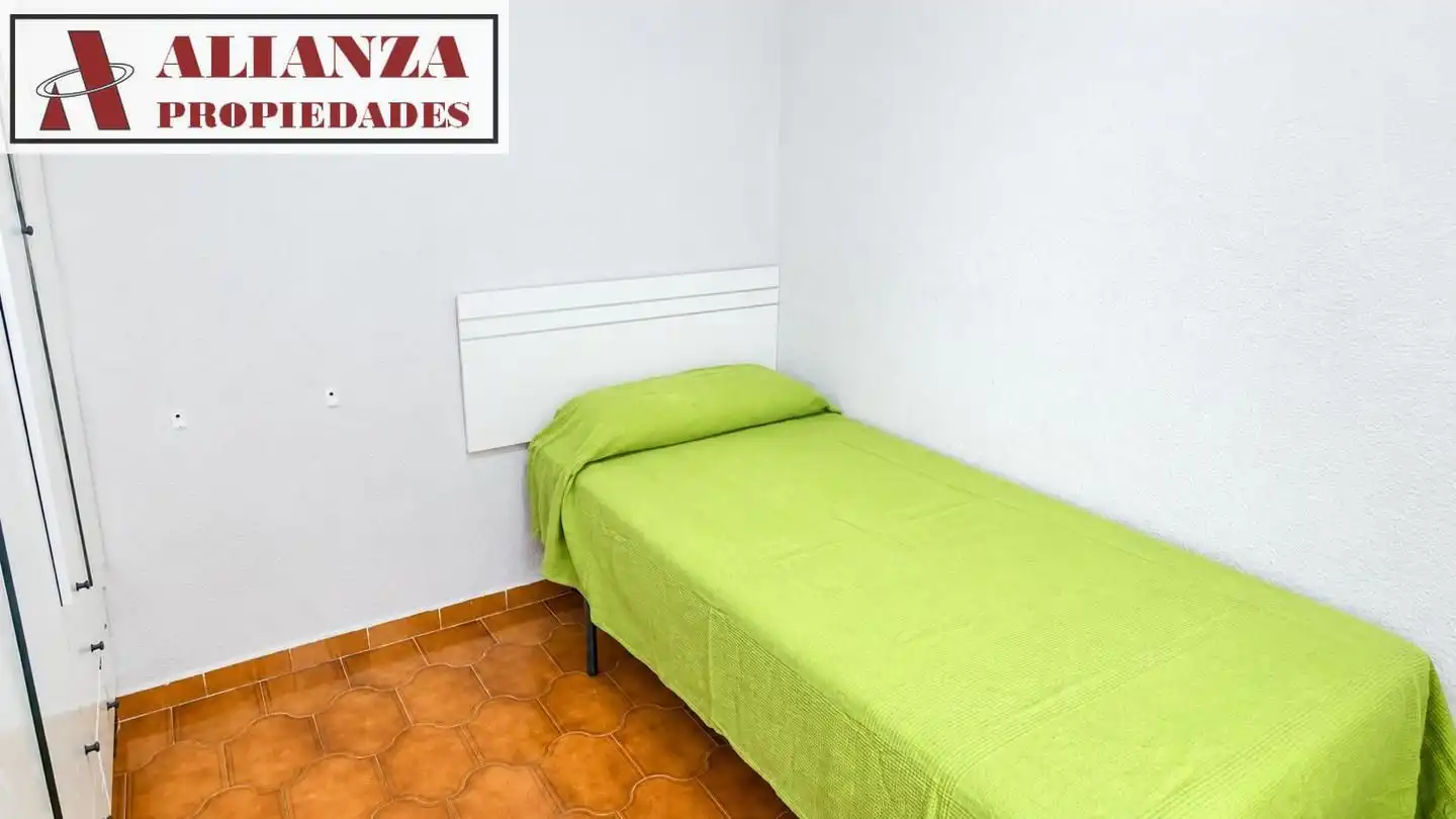 Dormitori de Pis en venda en Cruz de Humilladero