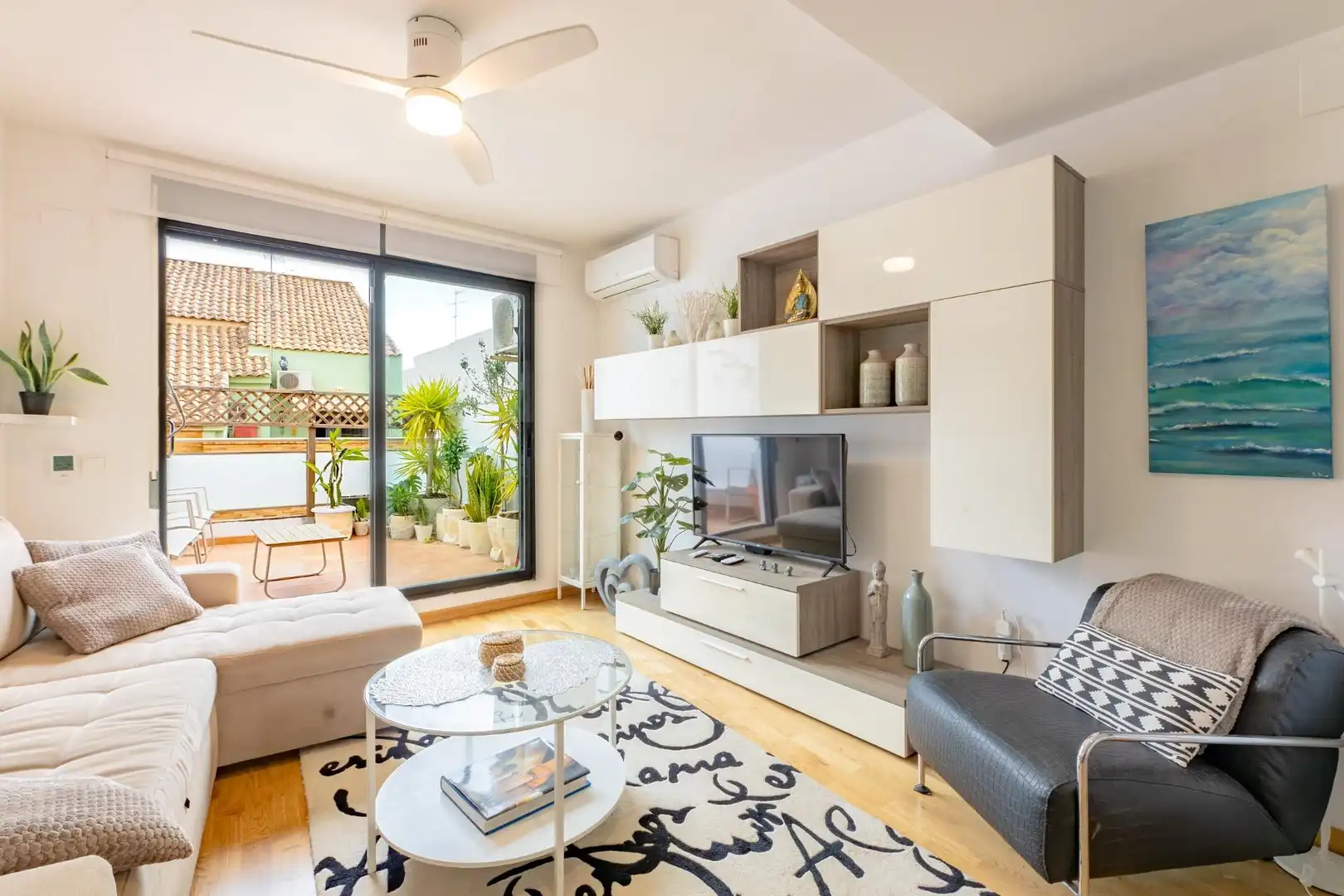 Sala de estar de Ático en venta en Sedaví con Aire acondicionado, Trastero y Amueblado