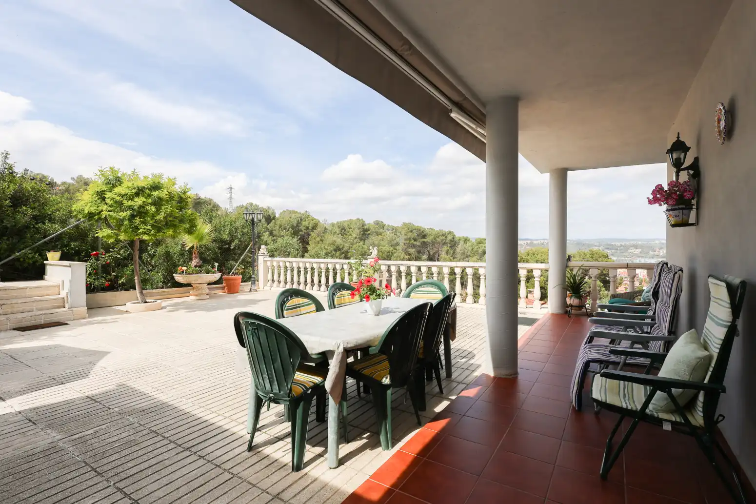 Terraza de Casa o chalet en venta en Sant Andreu de la Barca con Calefacción, Jardín privado y Terraza