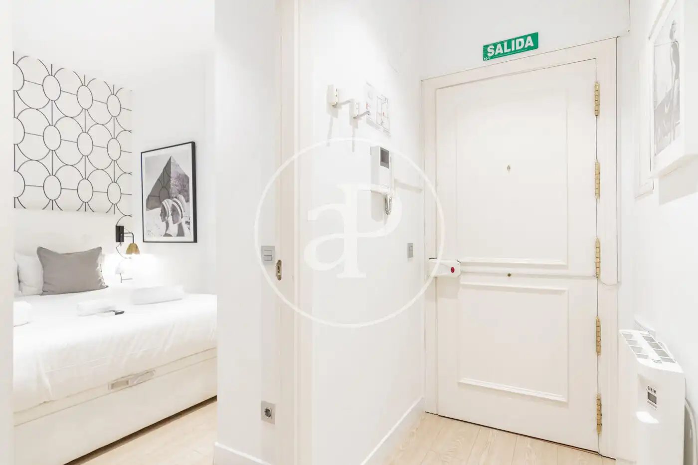 Flat for rent in C. del Príncipe, Cortes - Huertas