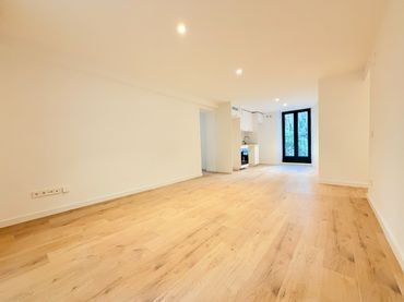 Piso con balcón en venta en Carrer de Ferran