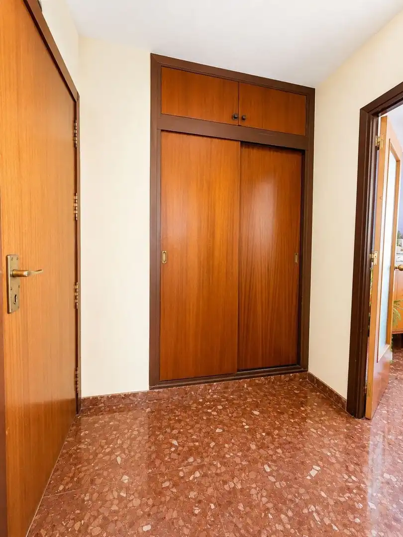 Piso con ascensor en venta en Calle Carlos Frontaura, imagen 16