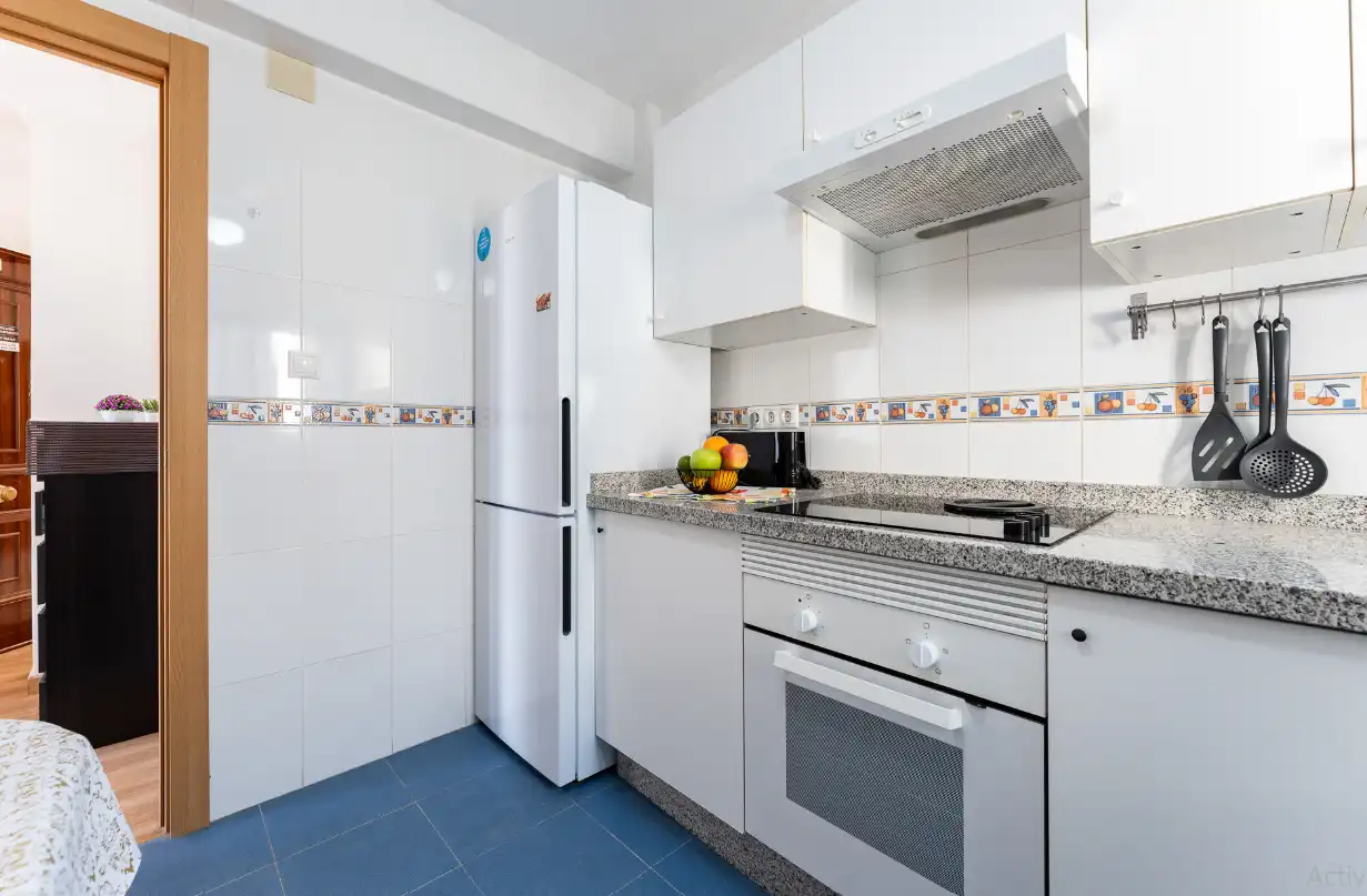 Kitchen of Flat for sale in Benalmádena  with Air Conditioner, Heating and Furnished