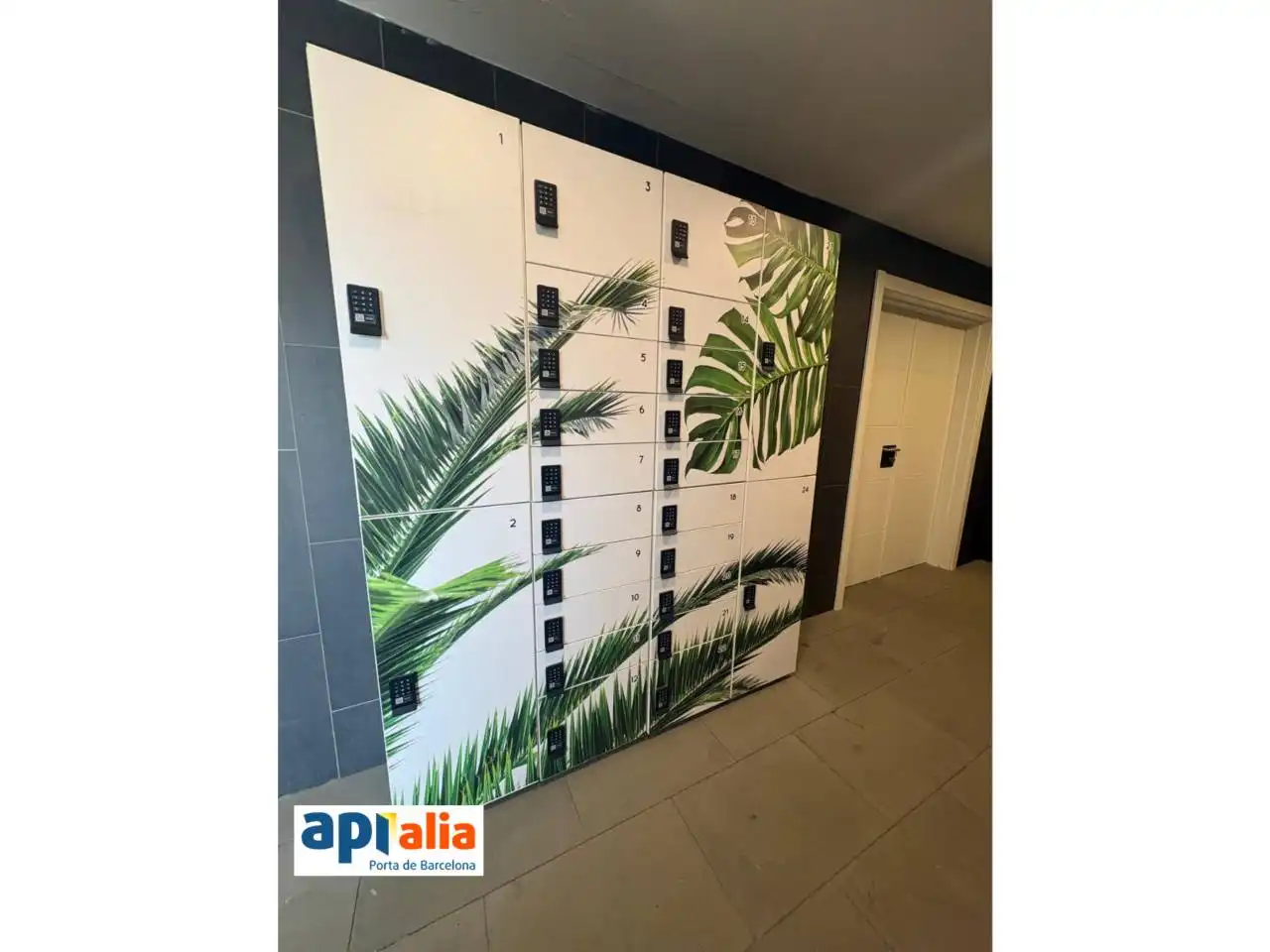 Wohnung zum Verkauf in Sant Feliu de Llobregat mit Balkon und Gemeinschaftspool