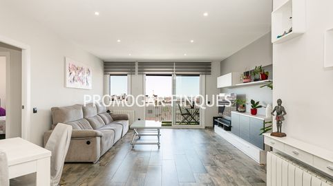 Foto 4 de Piso en venta en Plaça de Les Roses, Can Calders, Sant Feliu de Llobregat