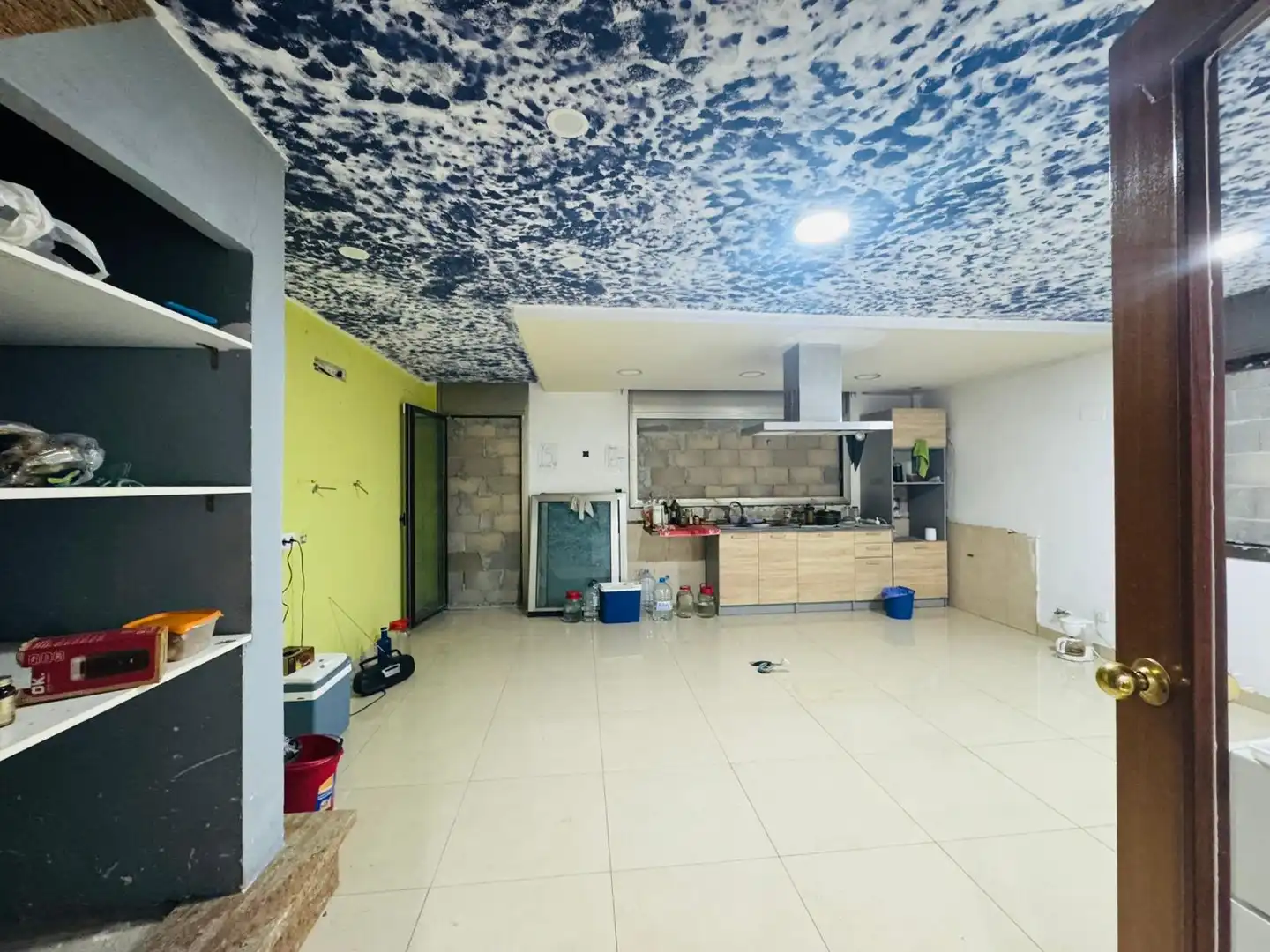 Cuina de Casa o xalet en venda en Maçanet de la Selva amb Jardí privat, Terrassa i Piscina