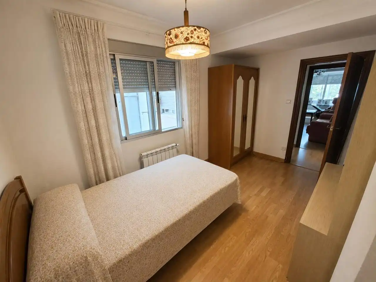 Habitación de Piso en venta en Zaragoza con Calefacción, Parquet y Terraza