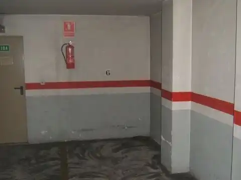 Parkplatz von Garage zur Miete in Valencia