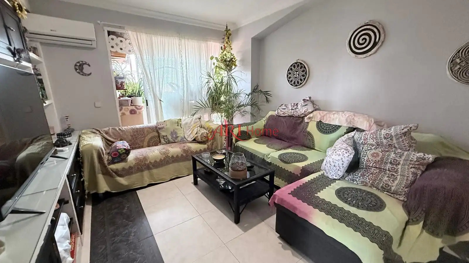 Living room of Flat for sale in Madrid  with Air Conditioner and Heating