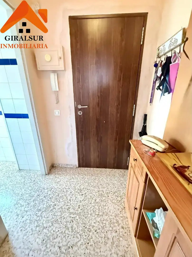 Flat for sale in Sevilla  with Air Conditioner and Terrace