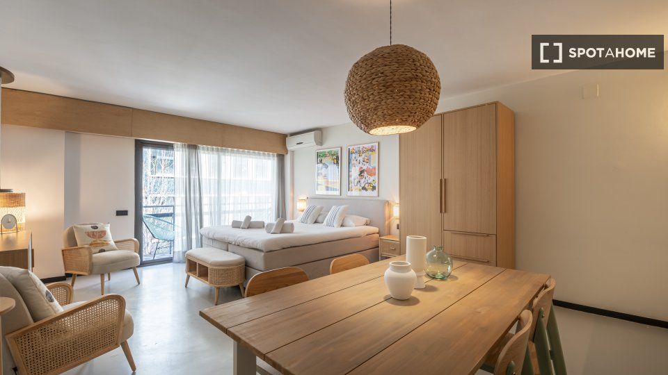 Bedroom of Flat to rent in  Barcelona Capital  with Air Conditioner, Heating and Furnished