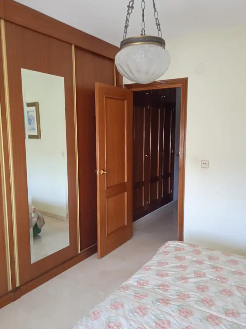 Flat for share in Granada  with Furnished