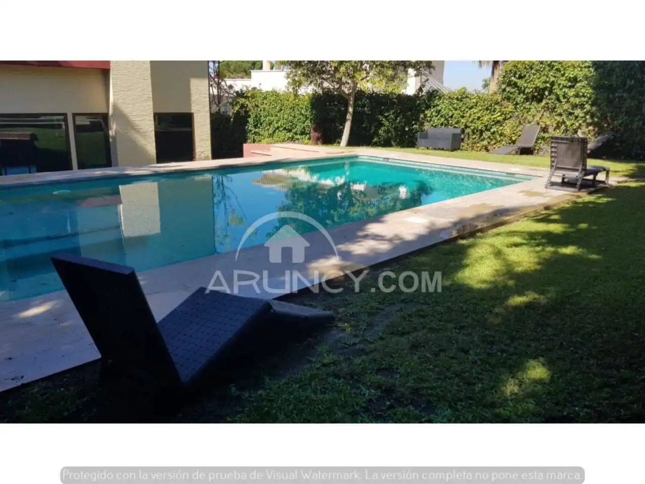 Piscina de Casa o chalet en venta en Montequinto con Aire acondicionado, Calefacción y Jardín privado