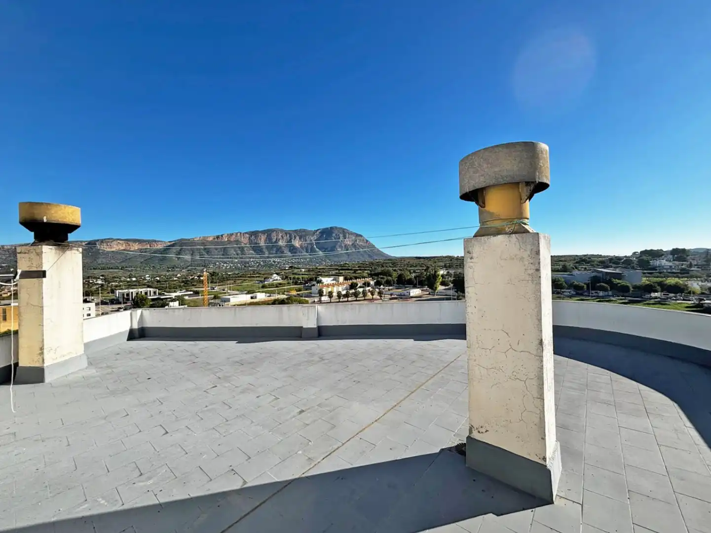 Vista exterior de Dúplex en venda en Gata de Gorgos, Alicante
