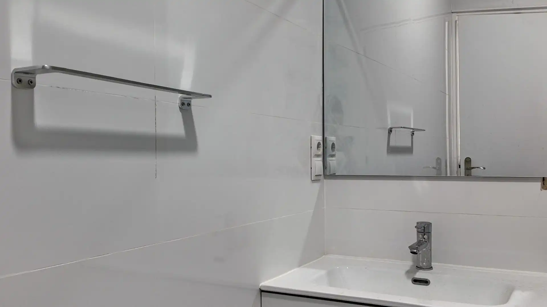 Bathroom of Flat for sale in Terrassa  with Heating, Terrace and Storage room