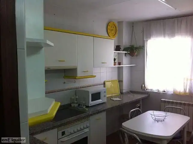 Piso en alquiler en Santa Marina, imagen 5