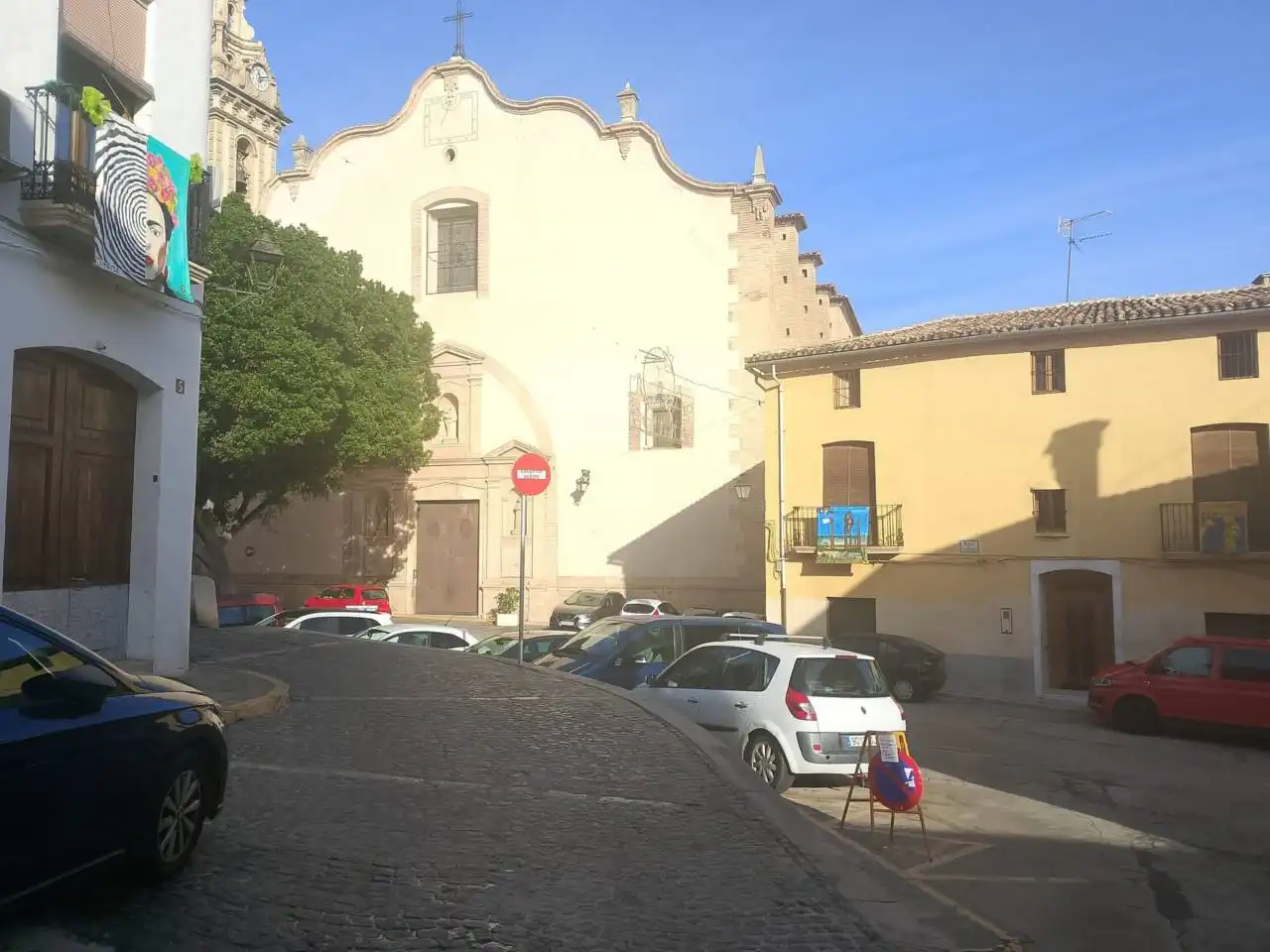 Vista exterior de Casa adosada en venta en Oliva con Terraza