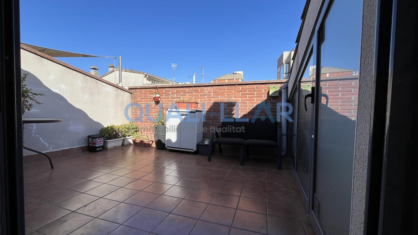 Terrassa de Dúplex en venda en Sant Feliu de Llobregat amb Aire condicionat, Calefacció i Parquet