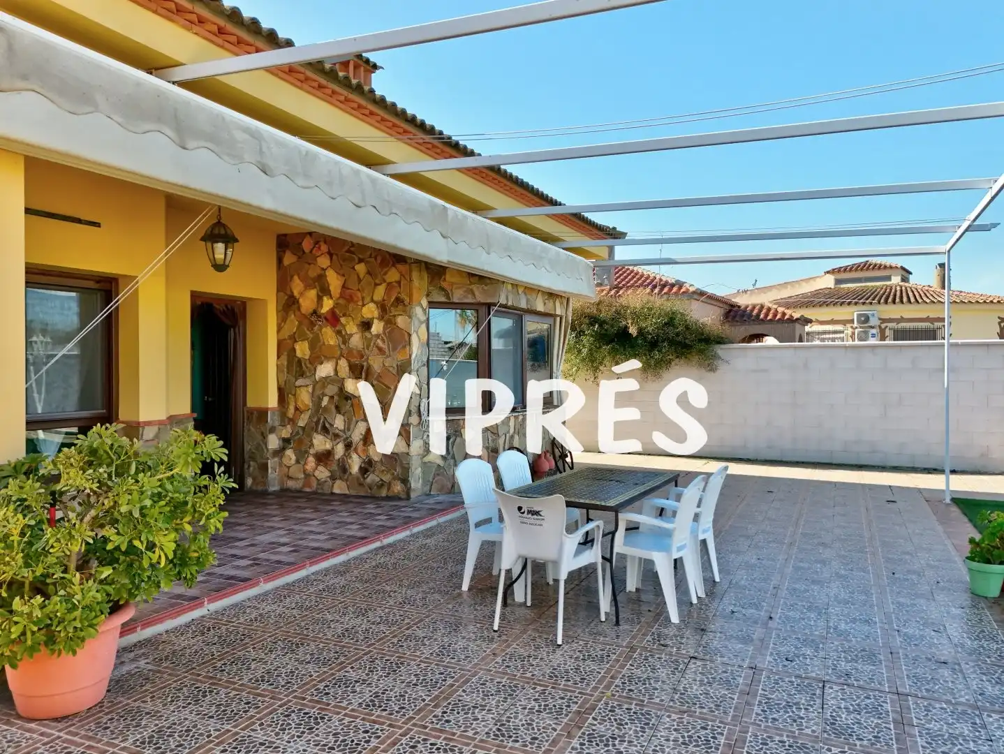 Chalet con piscina en venta en Arroyo de San Serván, imagen 5