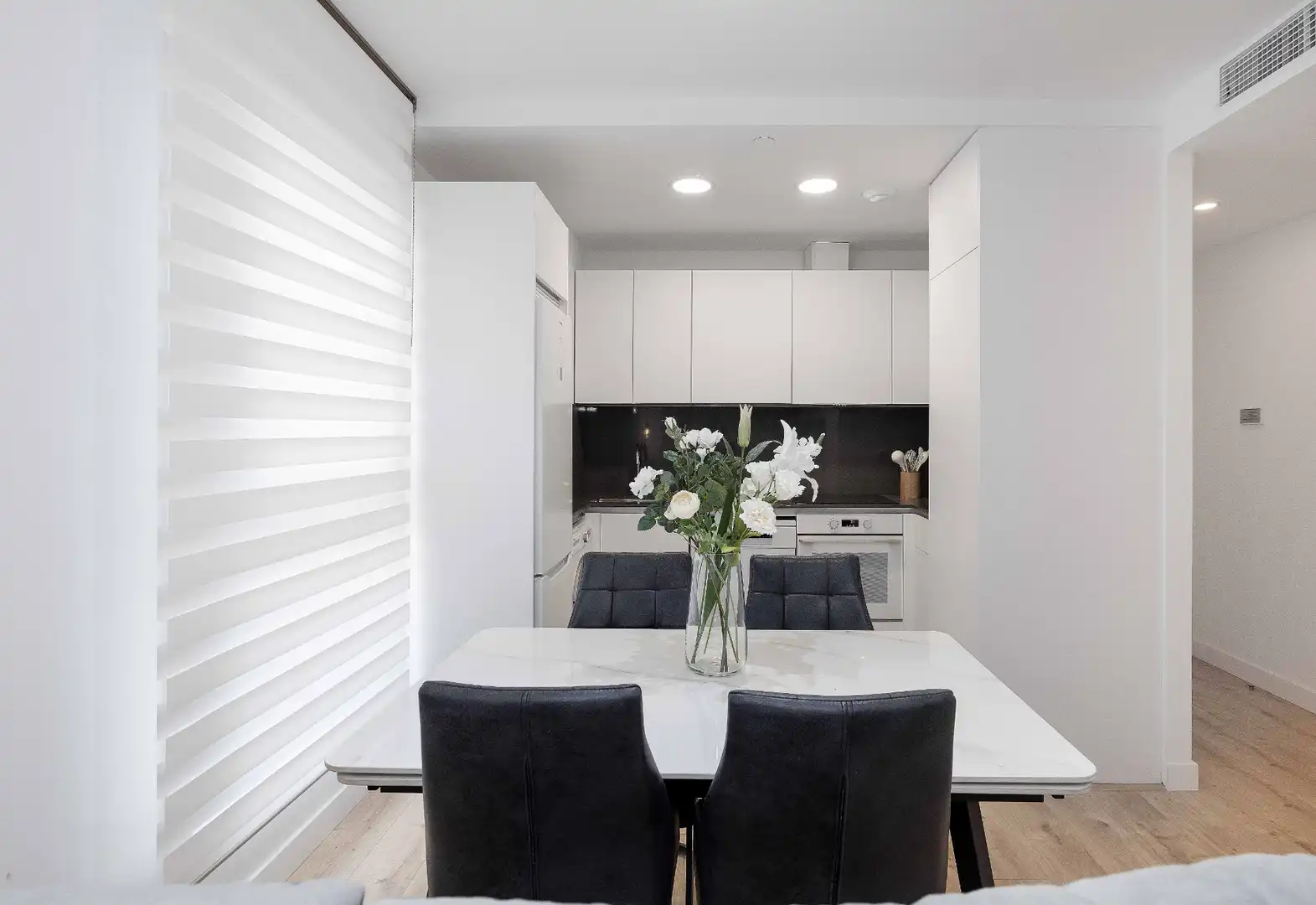 Flat with pool for sale in Paseo Martiricos, imagen 4