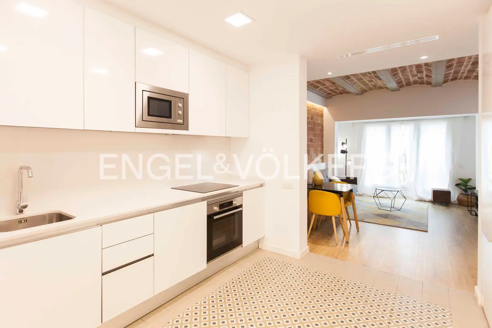 Küche von Wohnung zum Verkauf in Barcelona mit Klimaanlage, Heizung und Parkett